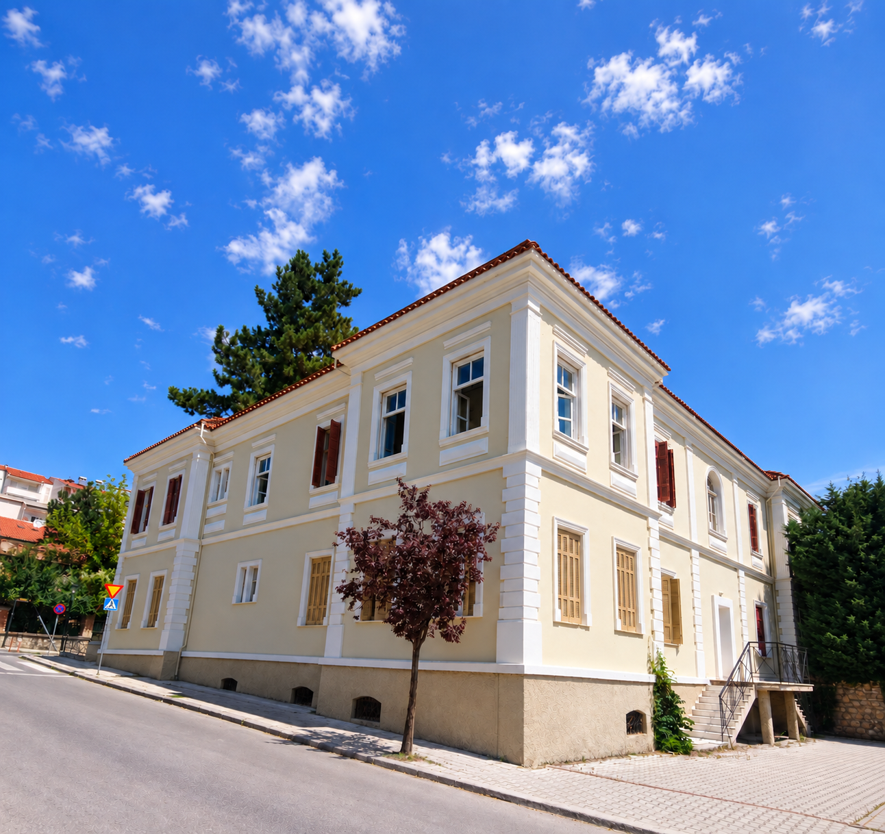 Syntirisi Eksoterikon Koufomaton
